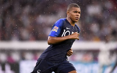 8博播报-霍伊伦参加全明星慈善赛